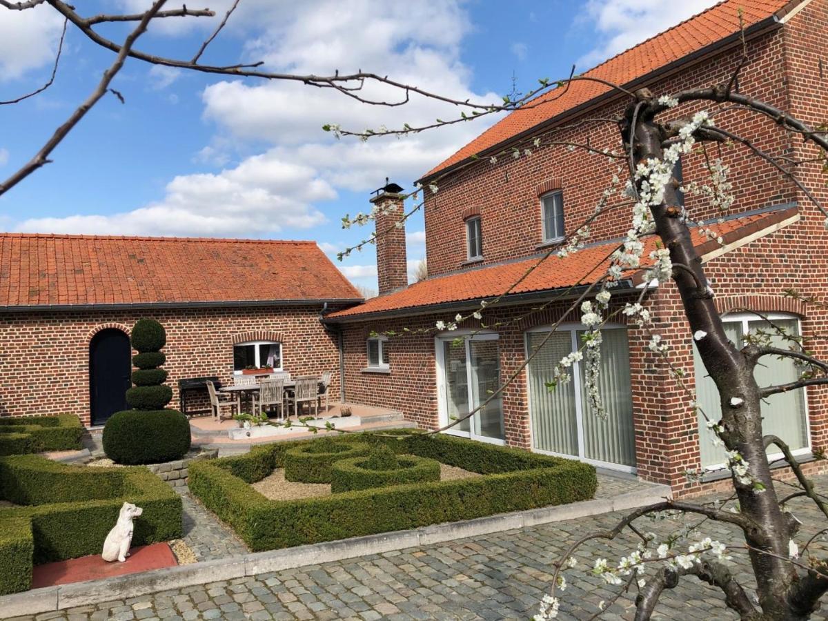 Hoeve de Singel Borgloon Buitenkant foto
